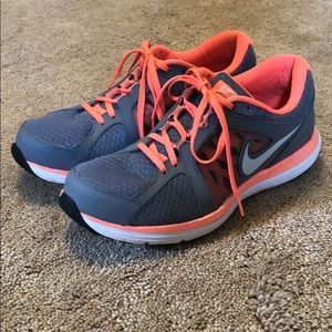 Nike Dual Fusion Athletic Shoes